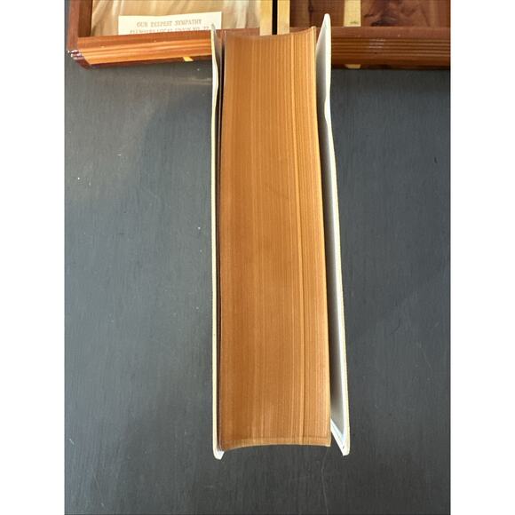 Vintage Memorial Edition 1958 Holy Bible, Illustrated With Cedar Wood Case - Picture 10 of 13